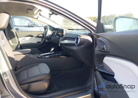 2024 Chevrolet Trax Fwd Lt z USA, uszkodzony, nr VIN KL77LHE22RC120292